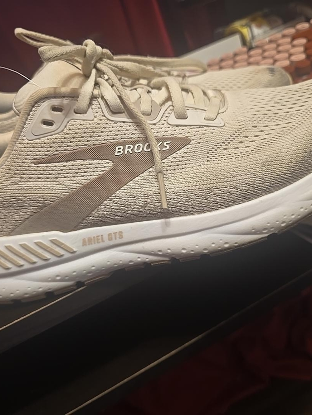Brooks Ariel GTS Neutral Running Shoes - Light Beige